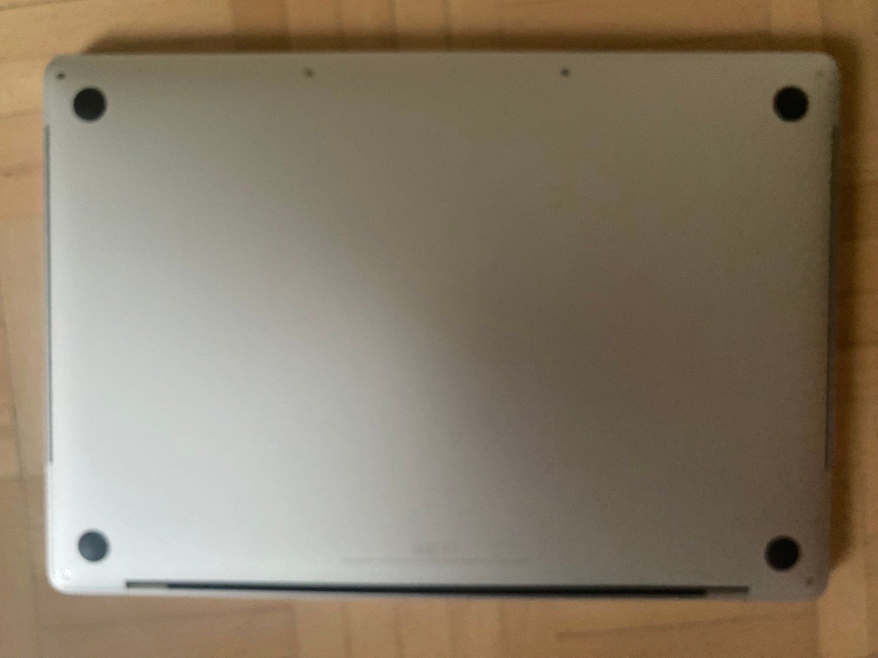 Apple Notebook: MacBook Pro 15", 16GB, 512 SSD – Usato da Bäretswil venduto da Leatherman 5