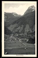 AK Blankenburg, Dorf im Tal mit Bergkulisse