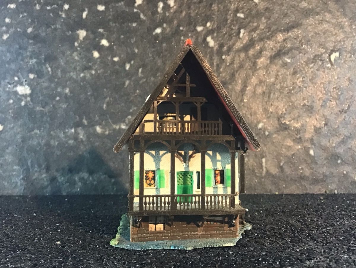 Kit di modellismo & Modellini statici: MODELL GEBÄUDEHAUS – Usato da Männedorf venduto da Spezial-Modelle
