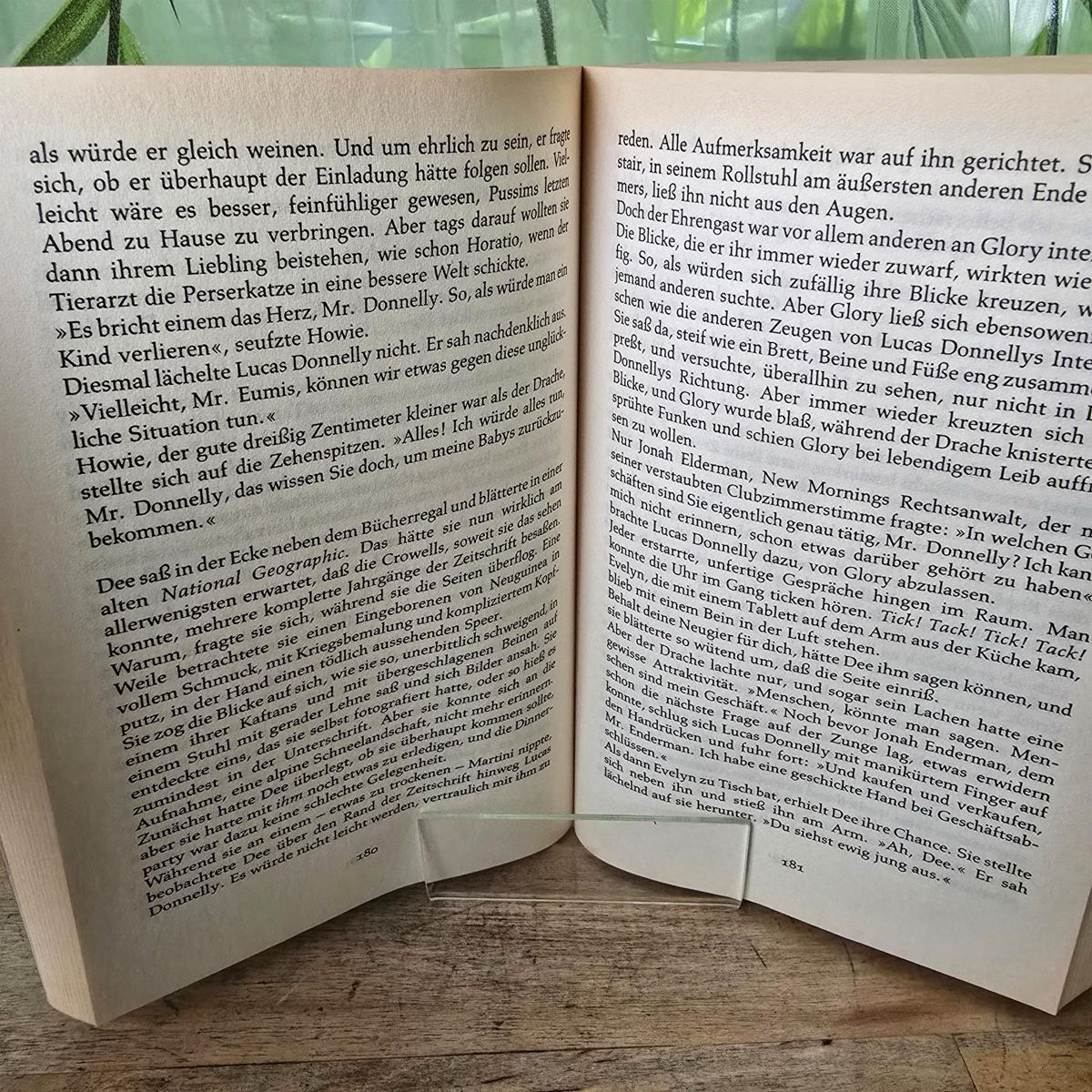 Bücher: Die Heimsuchung von Diana Henstell – Gebraucht aus Merlischachen von Sheavy 6