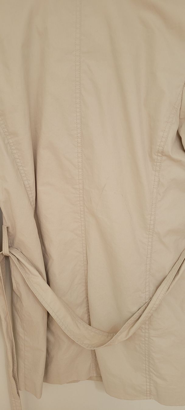 Esprit Cappotti: ESPRIT Trenchcoat Gr.S – Usato da St. Gallenkappel venduto da mytimes 2
