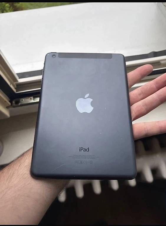 Tablet PC: iPad mini 1 – Usato da Emmen venduto da MarcoPorcheri 1