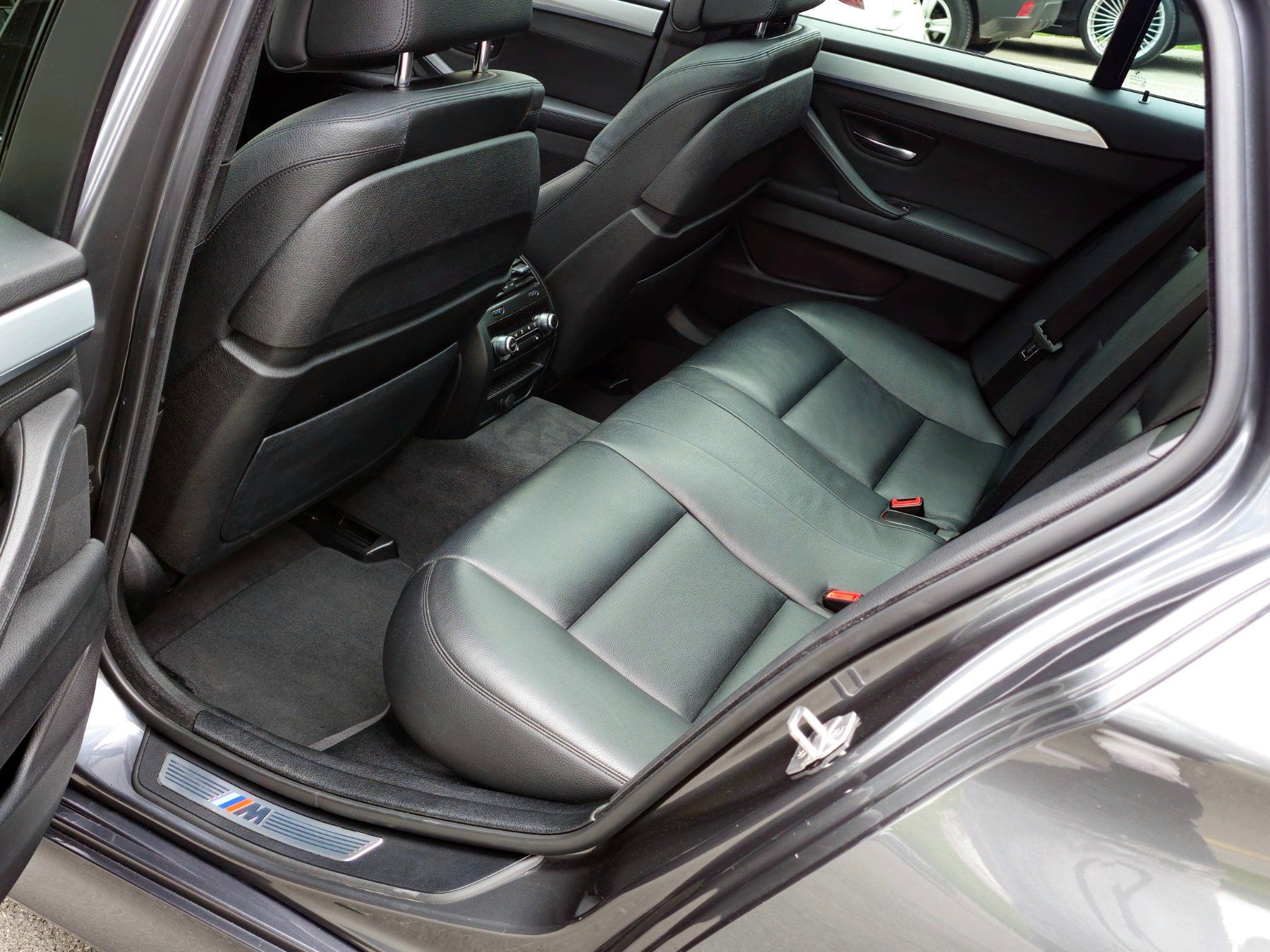 BMW Automobili: BMW M550d LCI xDrive Touring – Usato da Herisau venduto da aut_98th 9