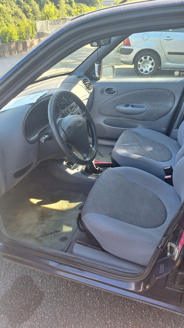 Ford Automobili: Ford Fiesta 1.2 – Usato da Rothrist venduto da Stoki77 2