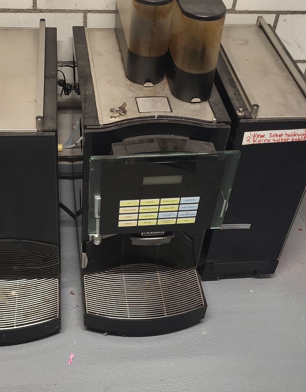 Saeco Macchine per caffè & Macchine per espresso: Saeco Kaffeemaschine - ungetestet – Usato da Niederuzwil venduto da BLVAA