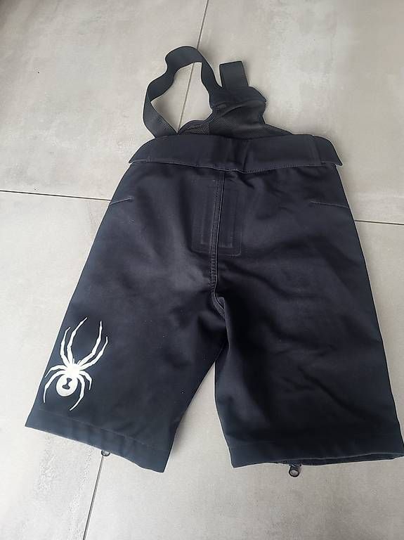 Spyder Pantaloni: Short Spyder 10 ans – Usato da Salins venduto da didi.0102 2