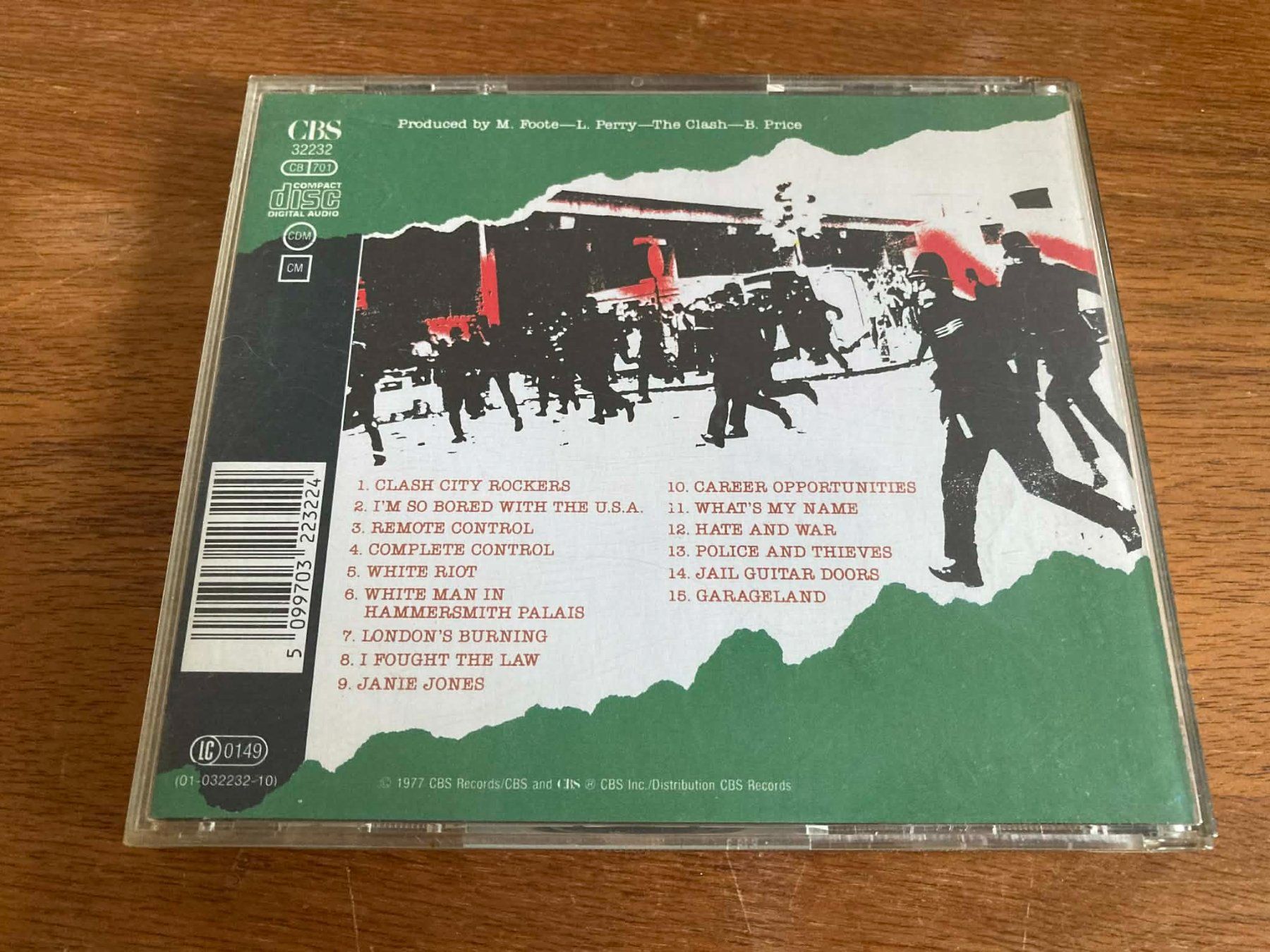 CDs: The Clash - The Clash CD – Gebraucht aus Lausanne von sim_bc8q 1