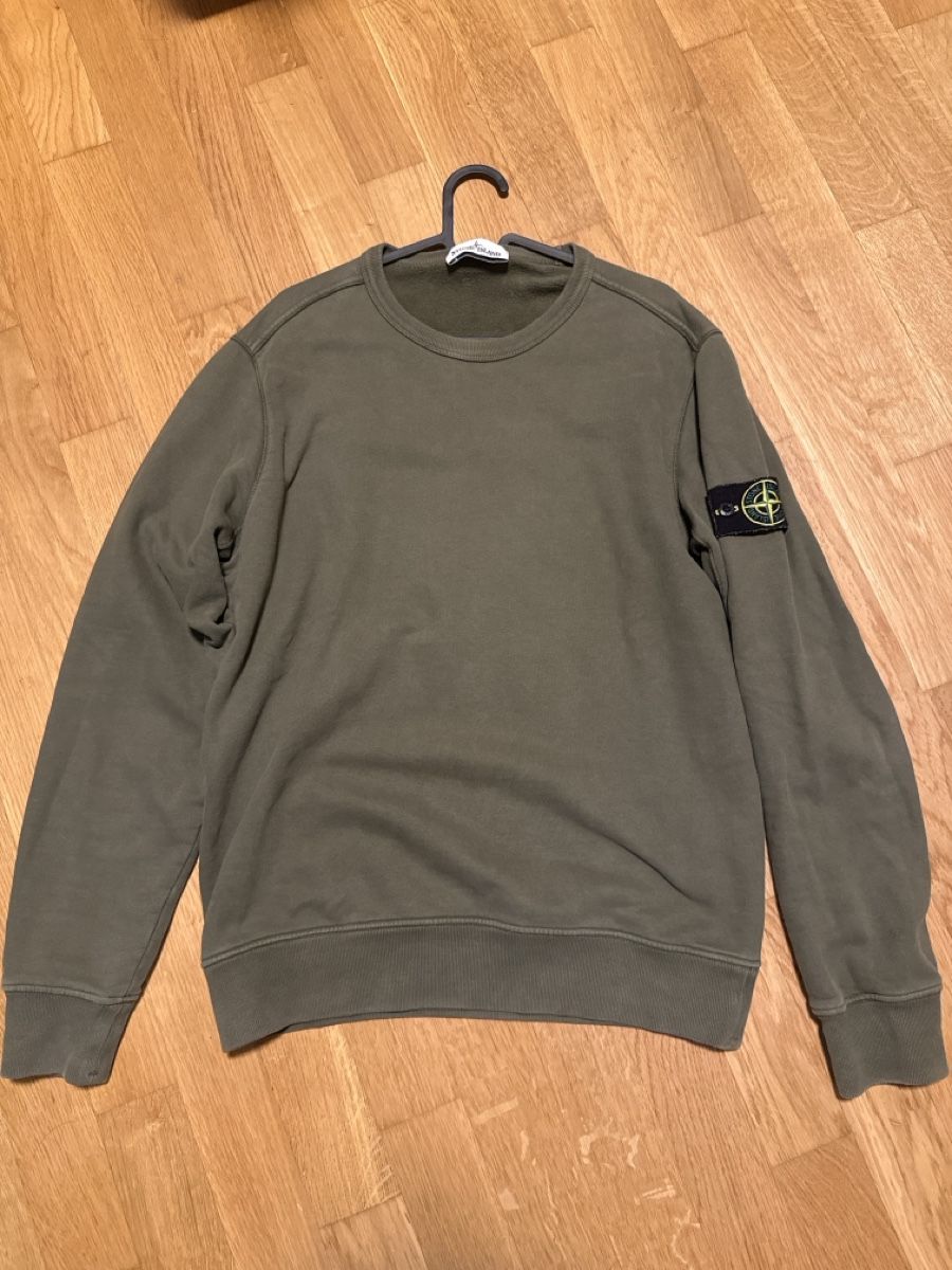 Stone Island Pulls & Sweat-shirts: Stone Island Pullover Olive – D'occasion à Moosseedorf par LorenzoVazquez