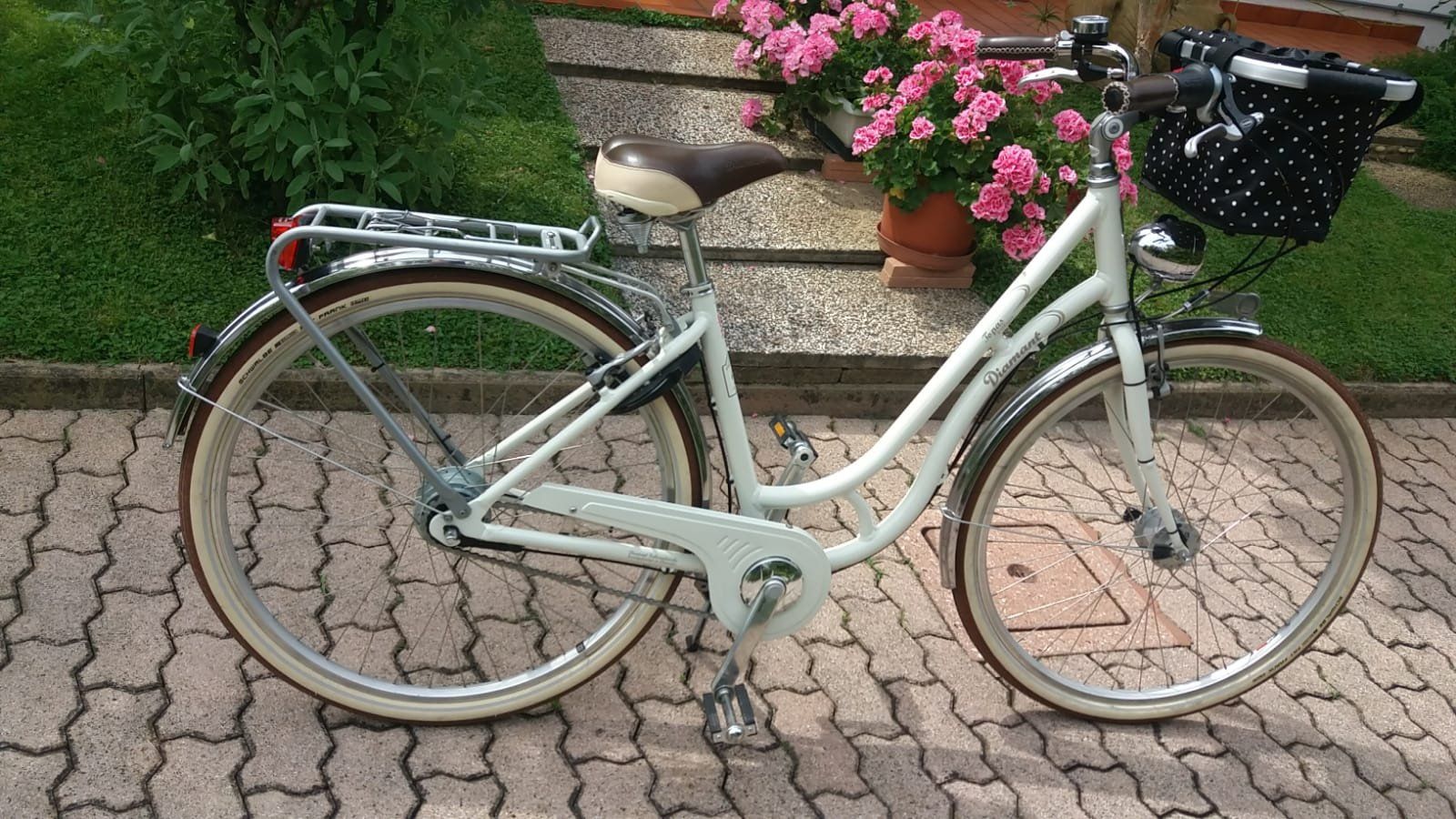 Villiger Biciclette: Diamant Topas Villiger con cestino – Usato da Caneggio venduto da A_NN_A