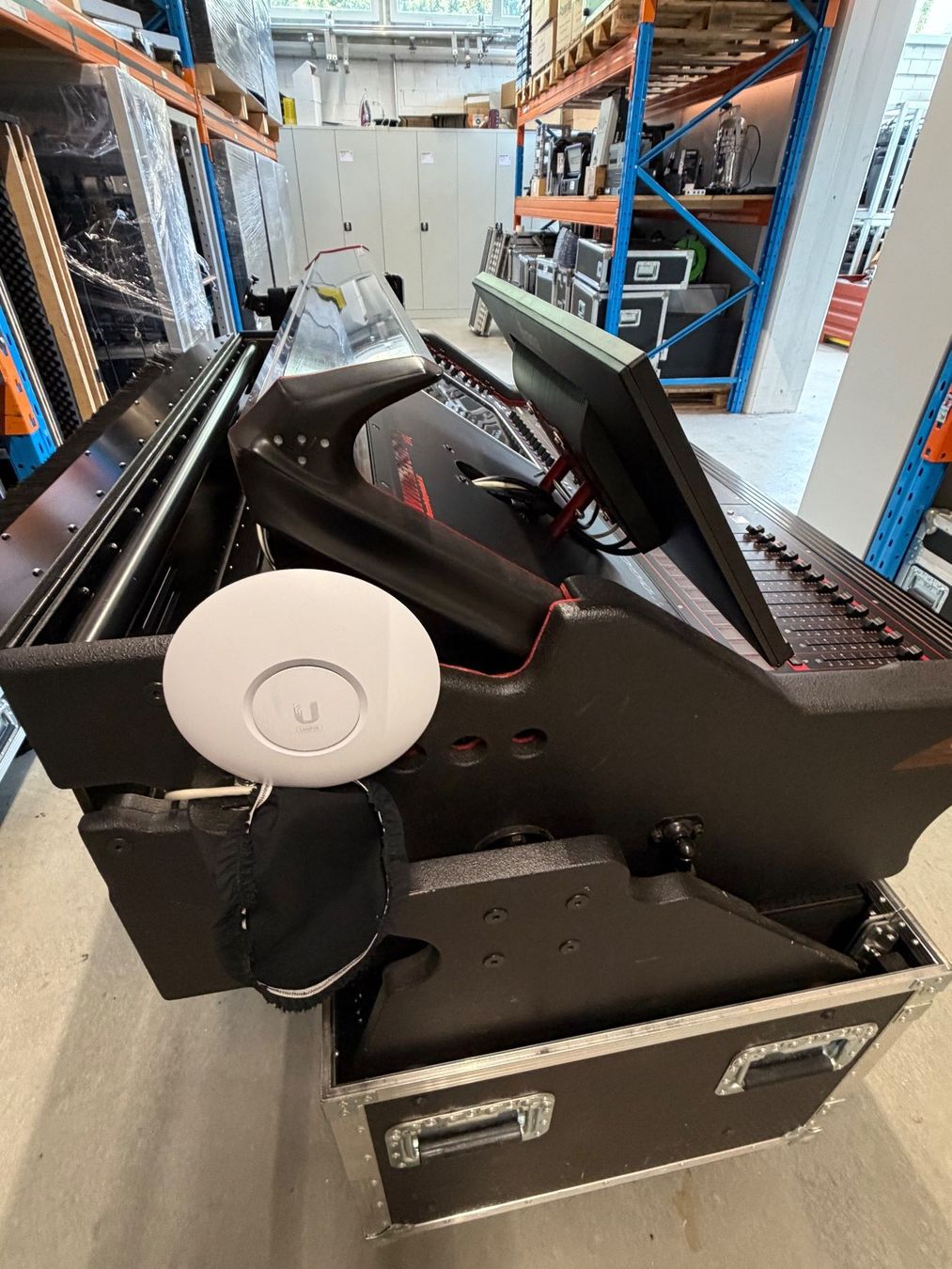 Digico Platines de mixage: Digico Quantum Digital Mischpult inkl. Stagebox + Flipcase – D'occasion à Burgdorf par WHITELIGHT3400 5