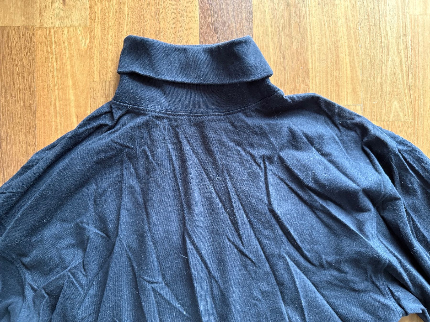 Maglioni & Felpe: Neuwertiger schwarzer ABRAMS Rollkragenpullover, Grösse: S – Usato da Stetten SH venduto da Urlaub 1
