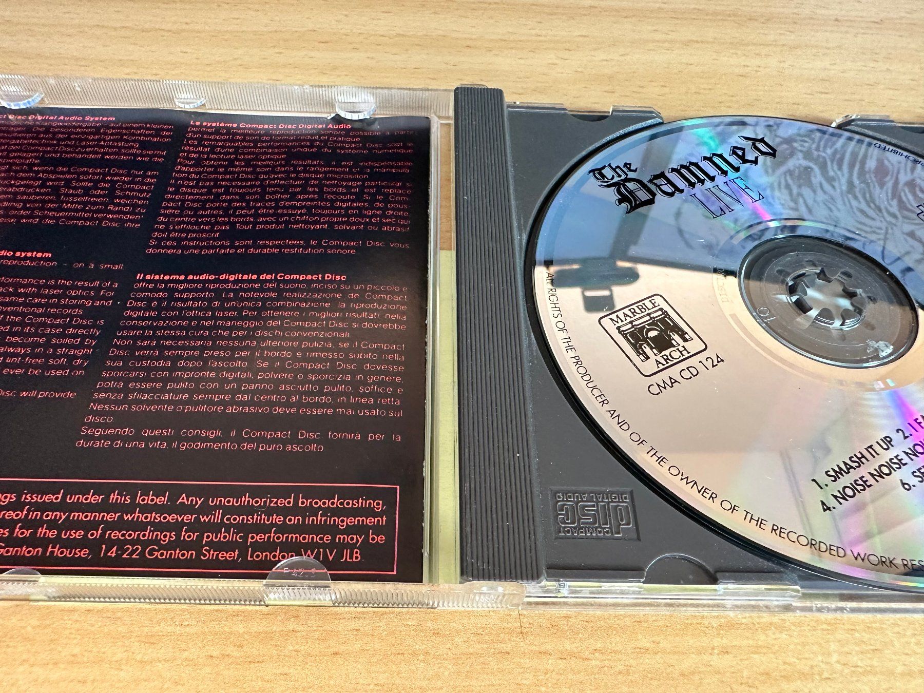 CD: The Damned – Live – Usato da Rikon im Tösstal venduto da Alpenmutz 2