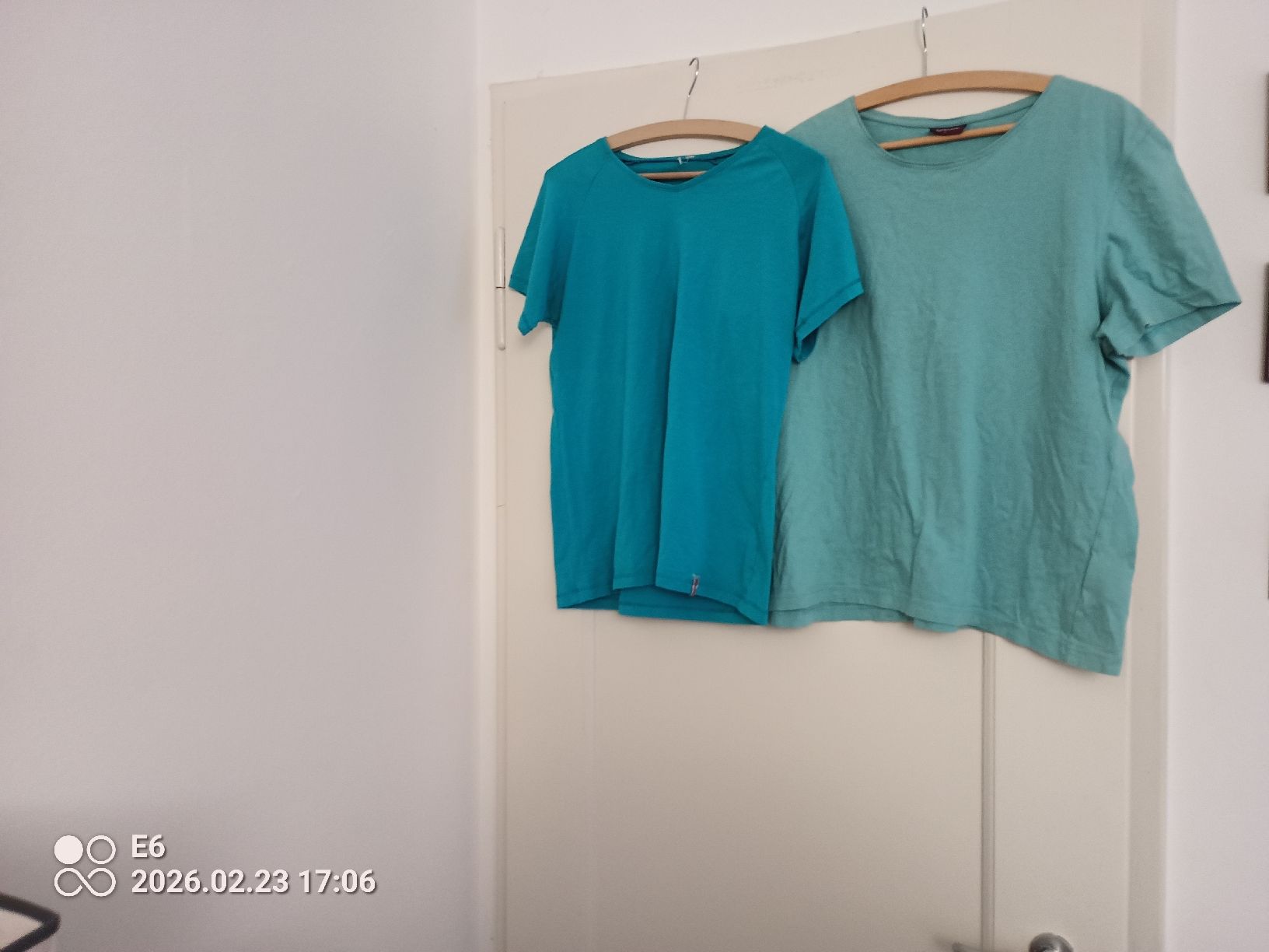 Lotti di vestiti: 13 Oberteile / Shirts / Pullover Grössen: L bis 2XL – Usato da Zürich venduto da Mitzi6 5