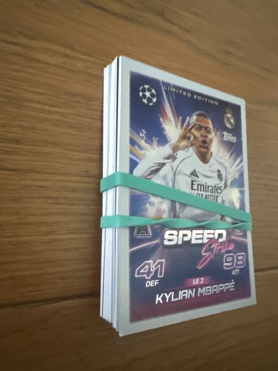 Topps Carte collezionabili: Topps Karten Fussball:  – Usato da Berikon venduto da Holzweinkisten