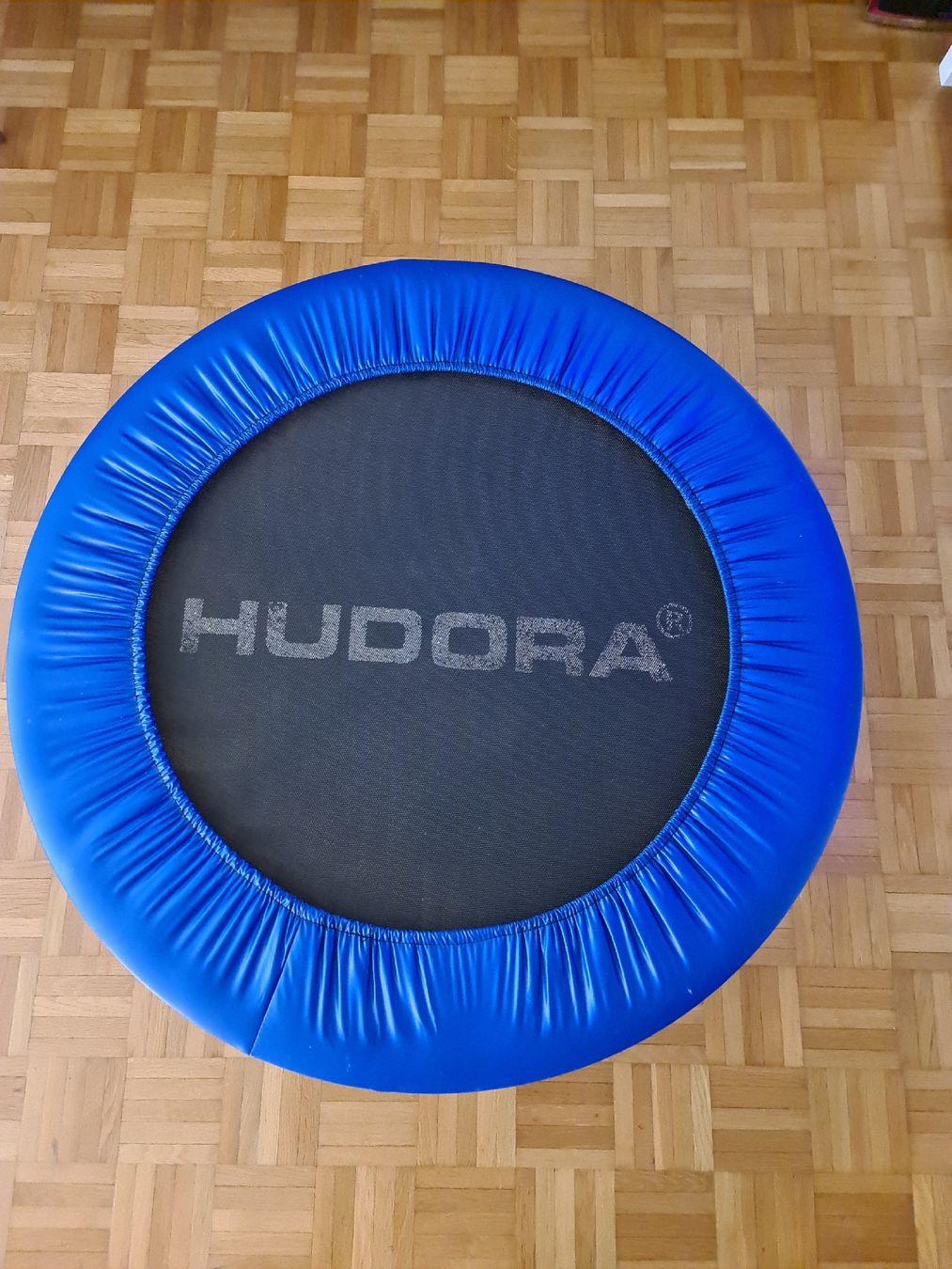 Hudora Trampoline: Hudora Indoor Trampolin 96cm Durchmesser – Gebraucht aus Thun von erh_fs86