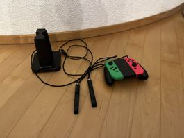 Nintendo Switch Joy-Con Set mit Bigben Ladestation