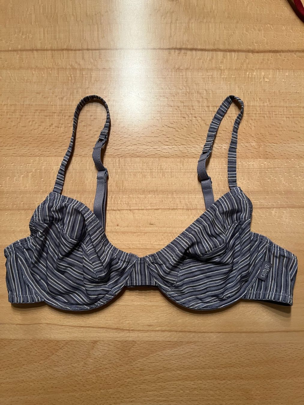 Autres dessous: Moderner BH 75B mit Bügel – Neuf (Voir description) à Baar par Aatina 1