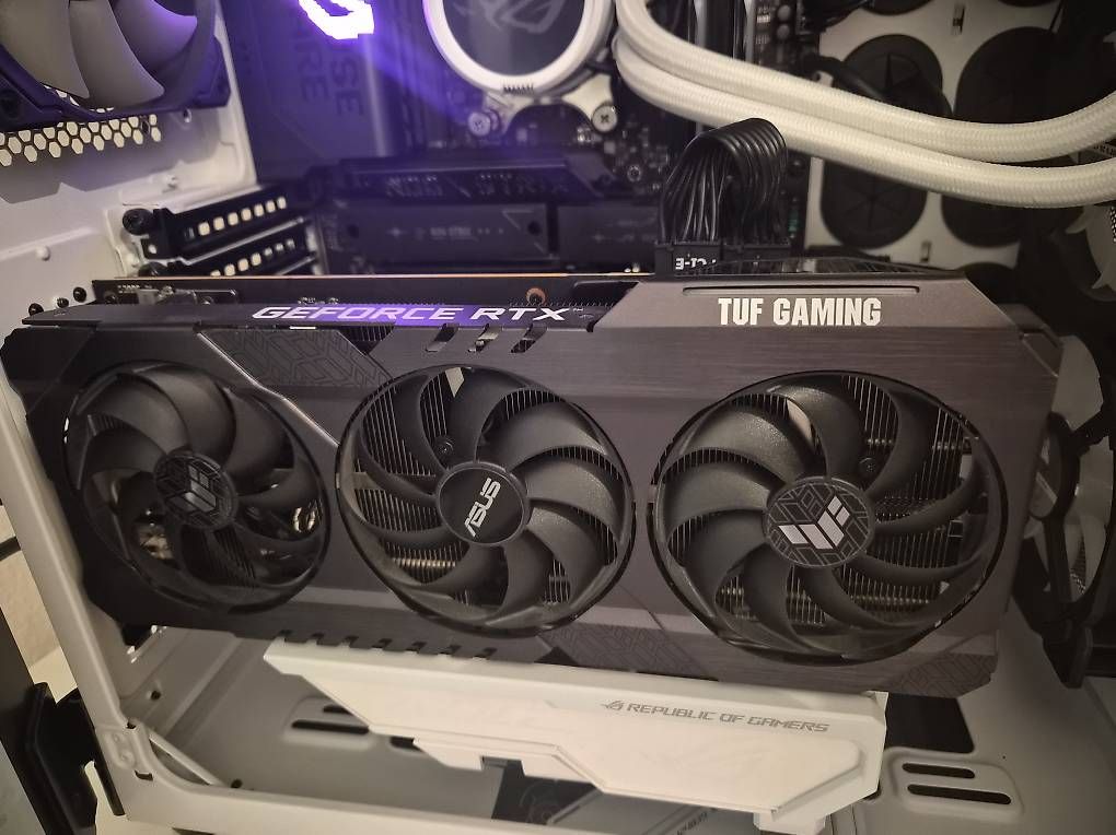 Schede grafiche: RTX 3070 OC TUF Gaming ASUS - Carte graphique – Usato da Corsier-sur-Vevey venduto da Flo_8kr8