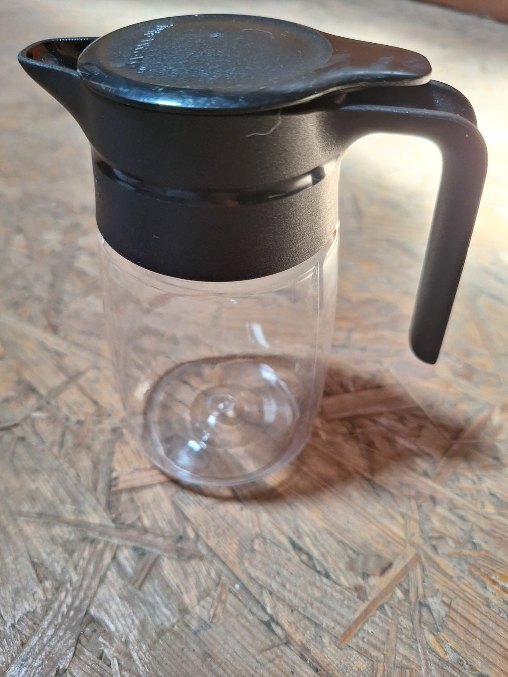 Tupperware Behälter & Ähnliches: Tupperware Milchkännchen – Neu und originalverpackt aus Wegenstetten von mcfly321