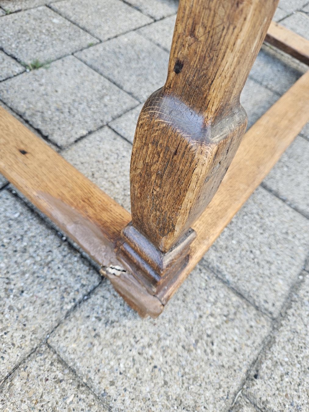 Tables: tisch rustical antik – Défectueux à Schwellbrunn par Jaguarpanter 1