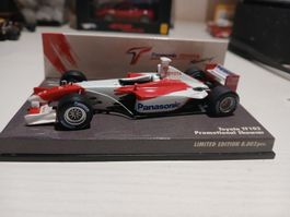 Minichamps 1:43 Toyota TF 102 Showcar 2002 Art.N° 400 020174