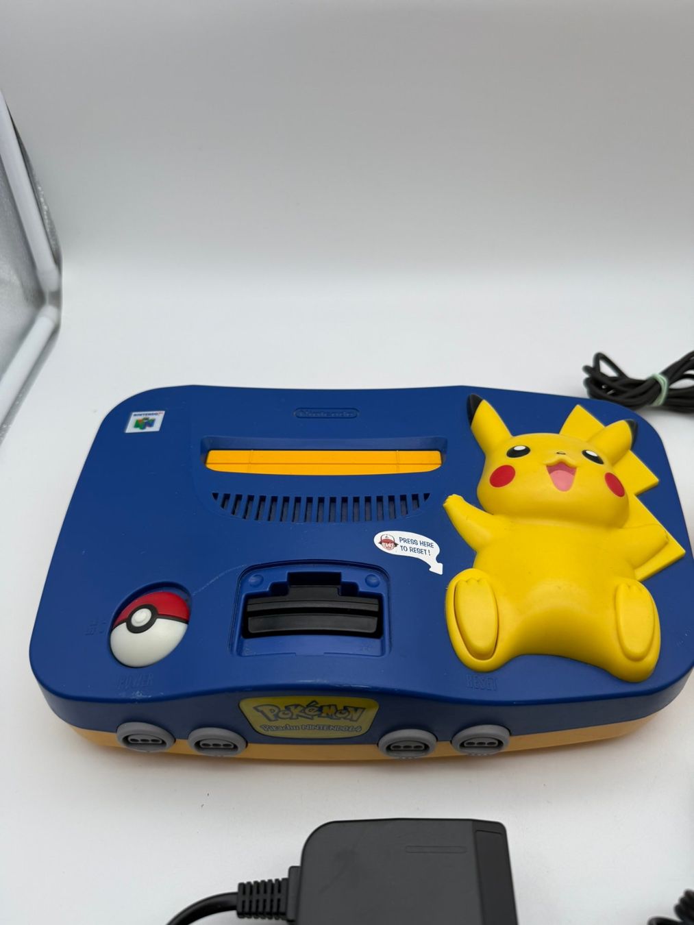 Nintendo Console: Nintendo 64 Pikachu Special Edition N64 Pokemon – Usato da St. Gallen venduto da MarianoPokemon 2