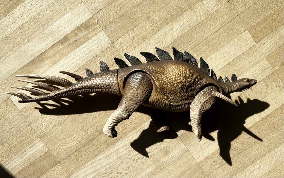 Tyco Statuette: Dino Riders Vintage Kentrosaurus – Usato da Hüntwangen venduto da Hagi79