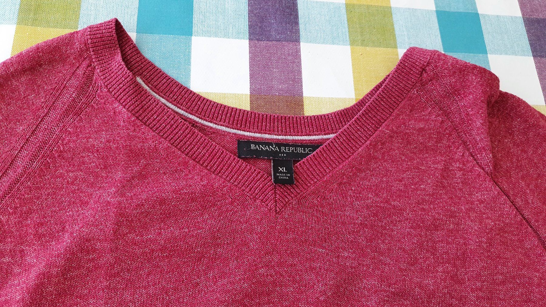 Banana Republic Maglioni & Felpe: Roter Banana Republic Pulli mit  V-Ausschnitt - XL – Usato da Staufen venduto da Fleby84 1