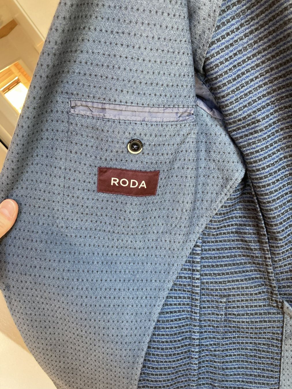 Giacche: Herrenblazer der Marke Roda (IT), Größe 48. – Usato da Pully venduto da nick_lausanne 2