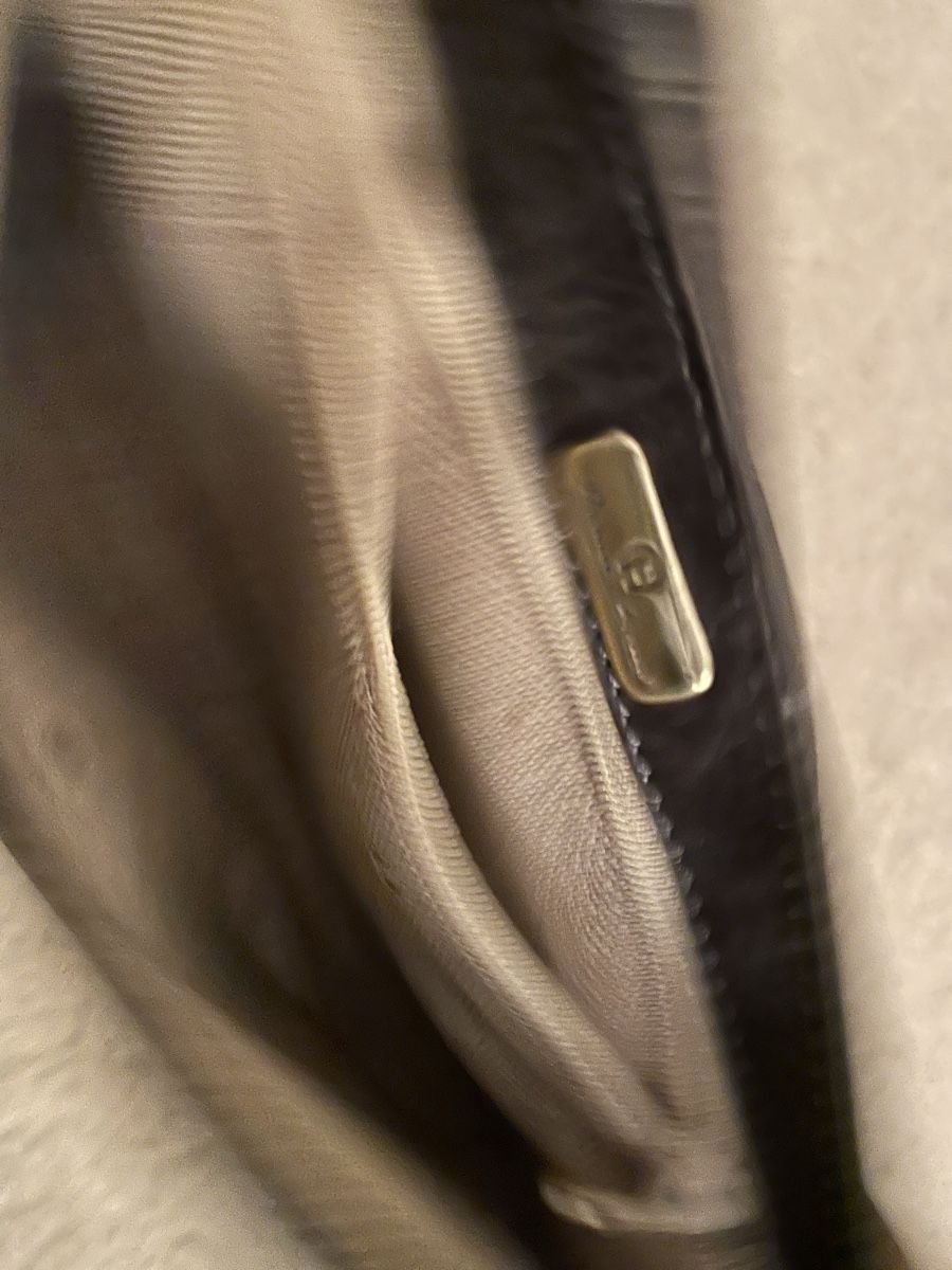 Aigner Taschen für Damen: Stylish Aigner Leather Bag 80s – Gebraucht aus Waedenswil von Paps04 3