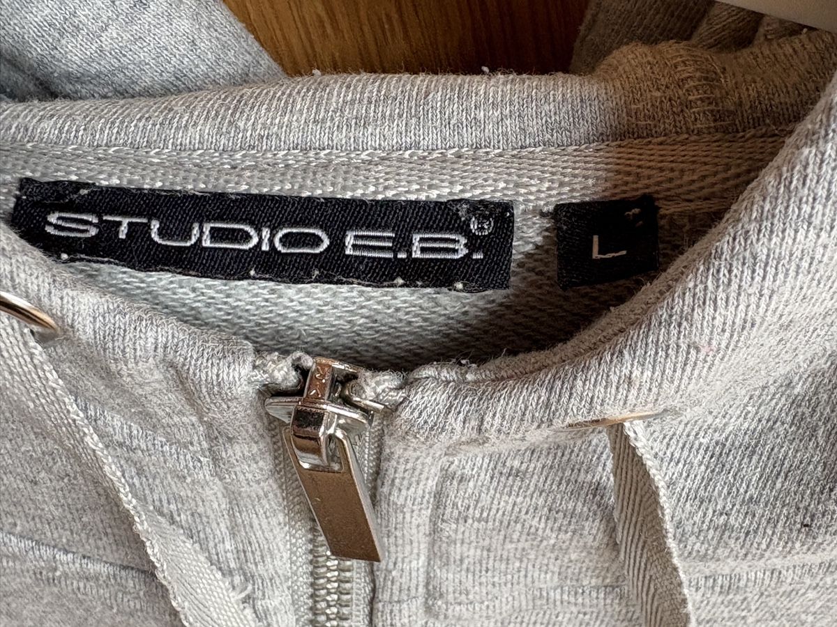Giacche: Studio E.B. glitzernde Kapuzenjacke Gr. L, Grau, Top – Usato da Basel venduto da ann_7w6q 4
