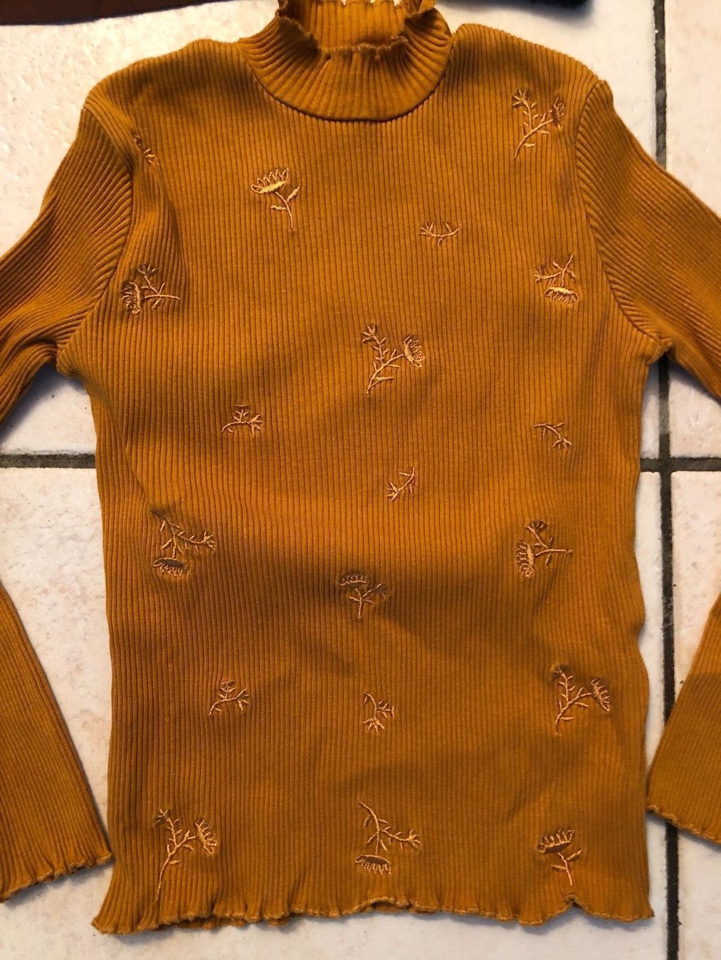 Zara Maglioni & Felpe: 3 süsse ZARA Pullover Gr.116 – Usato da Obergerlafingen venduto da cabo4 1