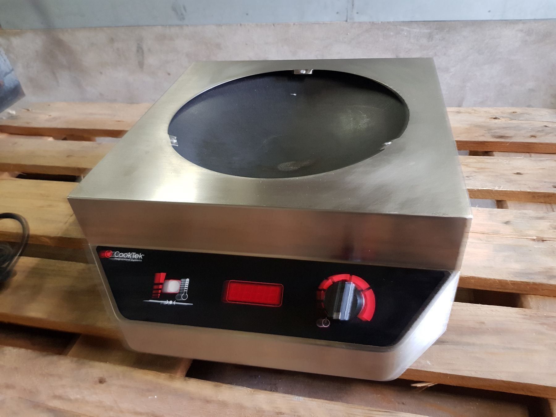 Padelle: Wok  #601 – Usato da Wuppenau venduto da Gastro-Wuppenau 2