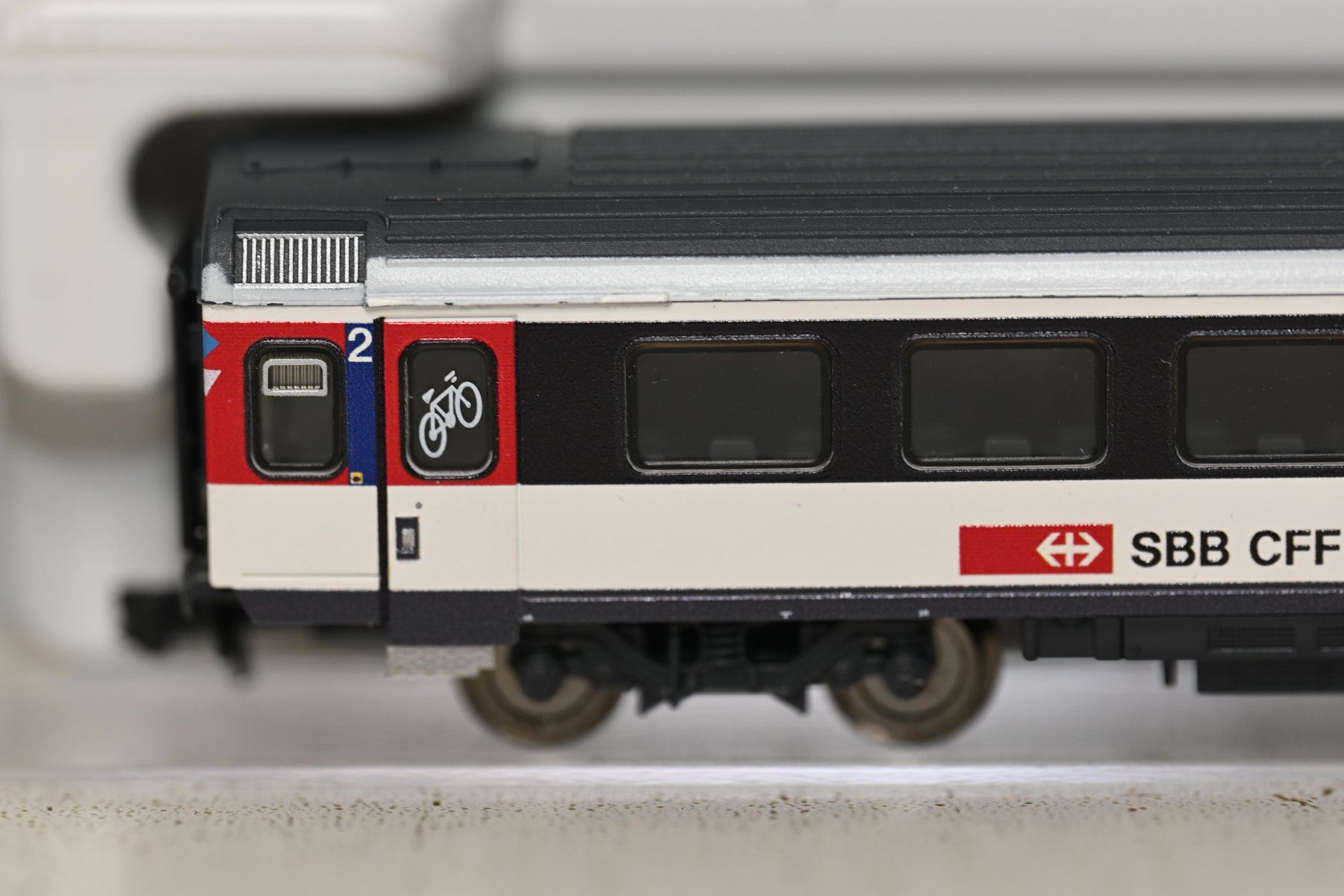 Fleischmann Modelleisenbahnen: SBB  Personenwagen 2 Kl Fleischmann Spur N – Gebraucht aus Laupen ZH von Zmoewe 4