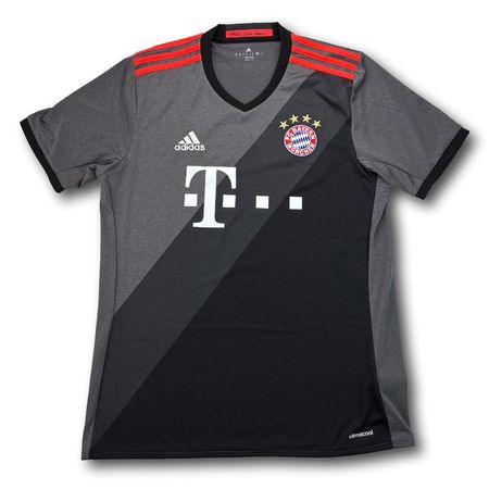 FC Bayern München - 2016-17 - Auswärts - M
