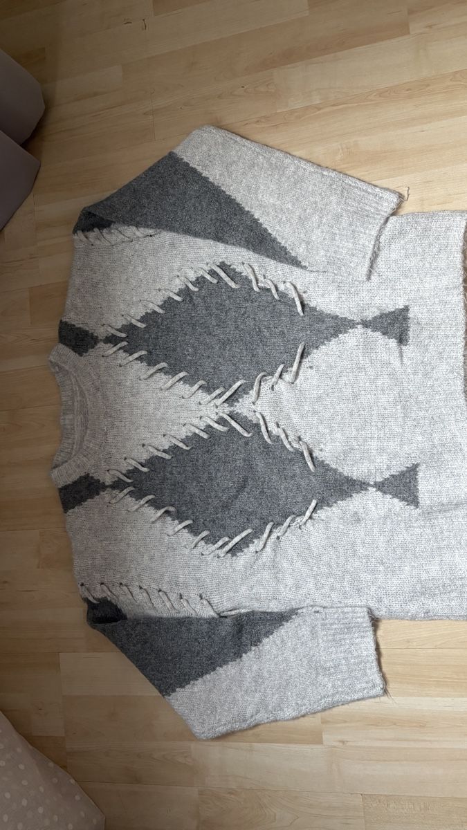 Maglioni & Felpe: Pullover – Nuovo e nell'imballaggio originale da Amriswil venduto da jac_l8tp 1