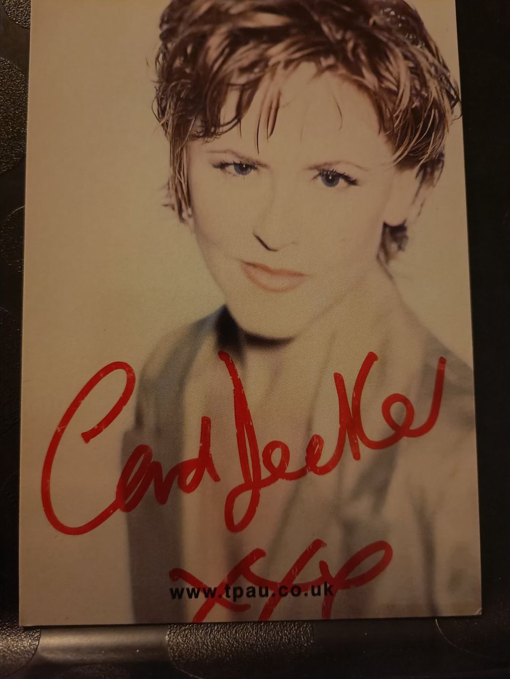 Autografi: Carol Decker / T’Pau   - handsigniert – Usato da Menziken venduto da Artographs