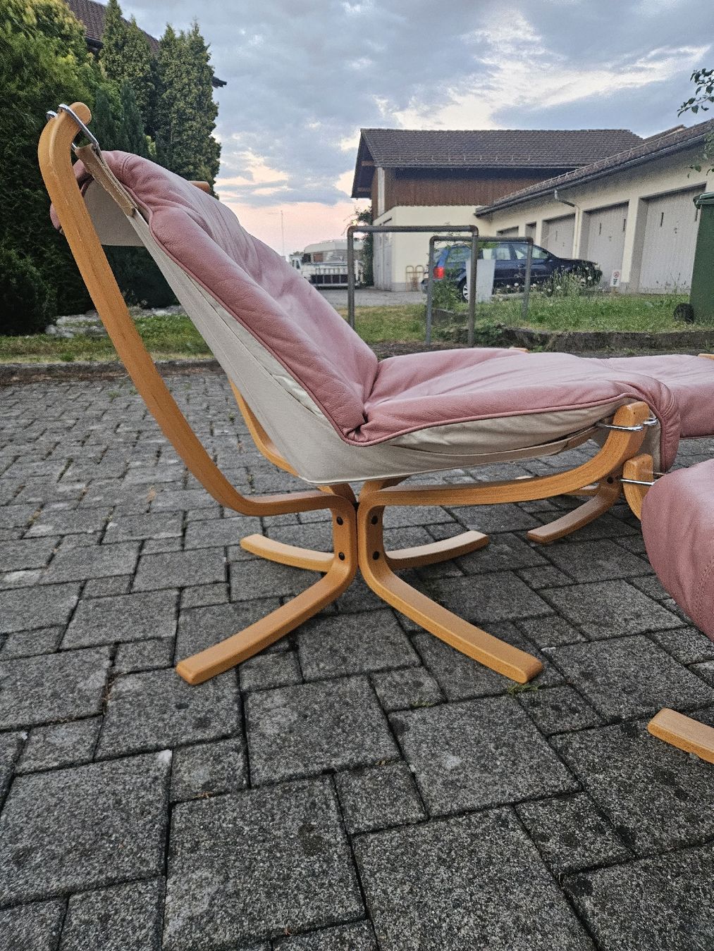 Poltrone: Falcon Stühl Vatne Møbler – Usato da Rickenbach b. Wil venduto da nic_8ljr 7