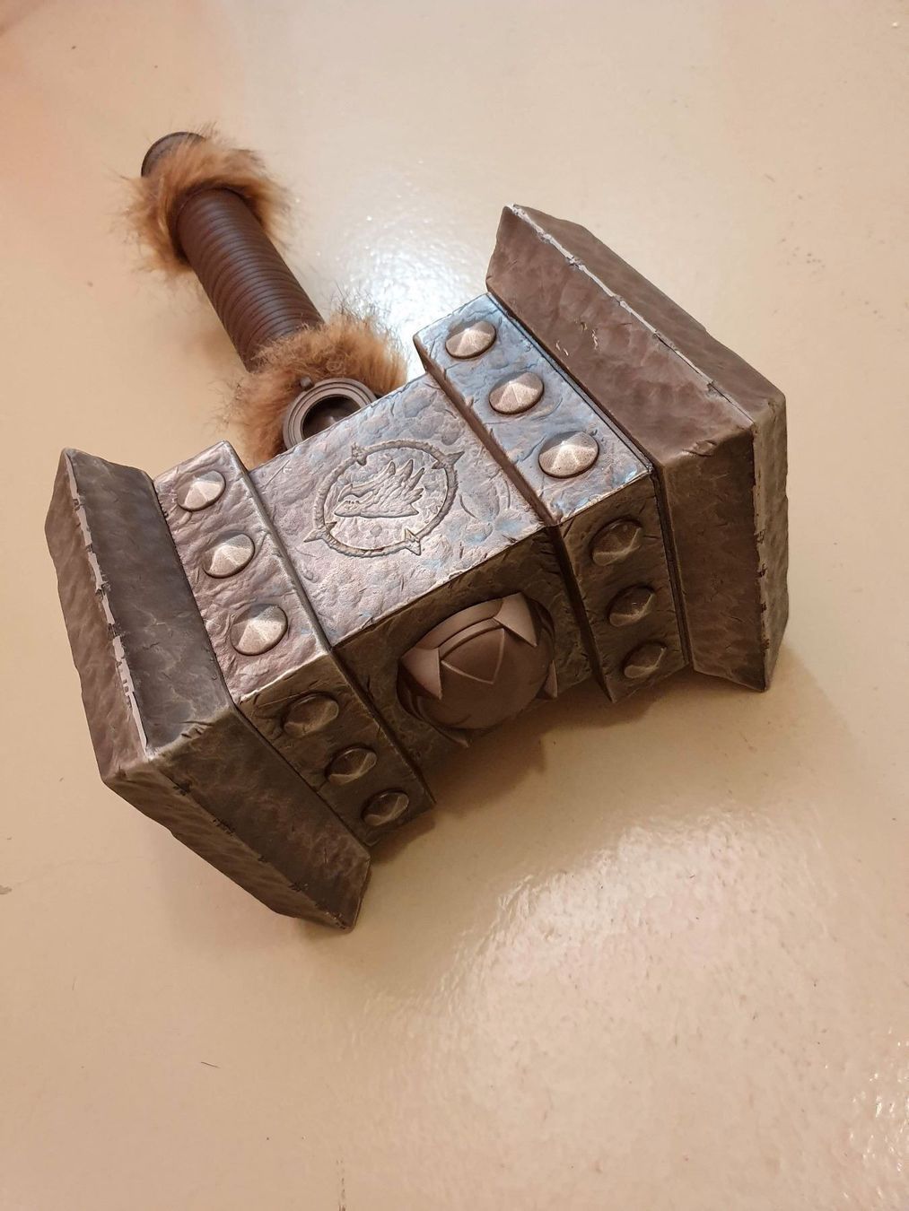 Tutte le decorazioni: Handgefertigter WOW Doom Hammer – Nuovo e nell'imballaggio originale da Würenlos venduto da Sadhu2 4