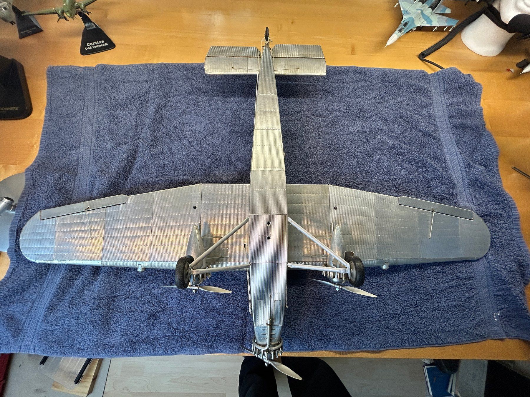 Kit di modellismo & Modellini statici: Flugzeugmodell Ford Trimotor von Authentic Models ca. 1:24 – Usato da Kloten venduto da HeiHo68 9