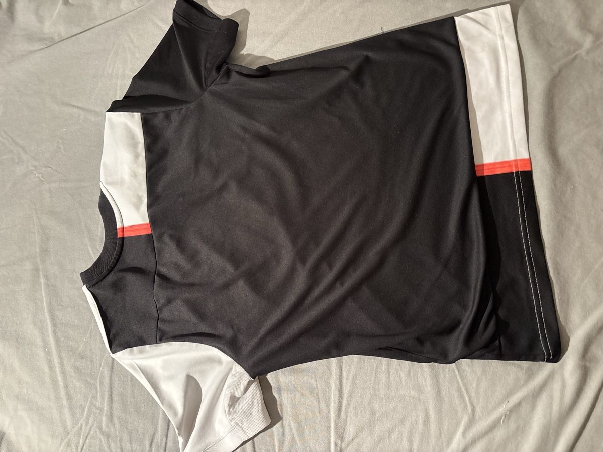Canottiere & Pantaloni: Maillot de foot Juventus – Usato da Genève venduto da Nathanwatchch 1