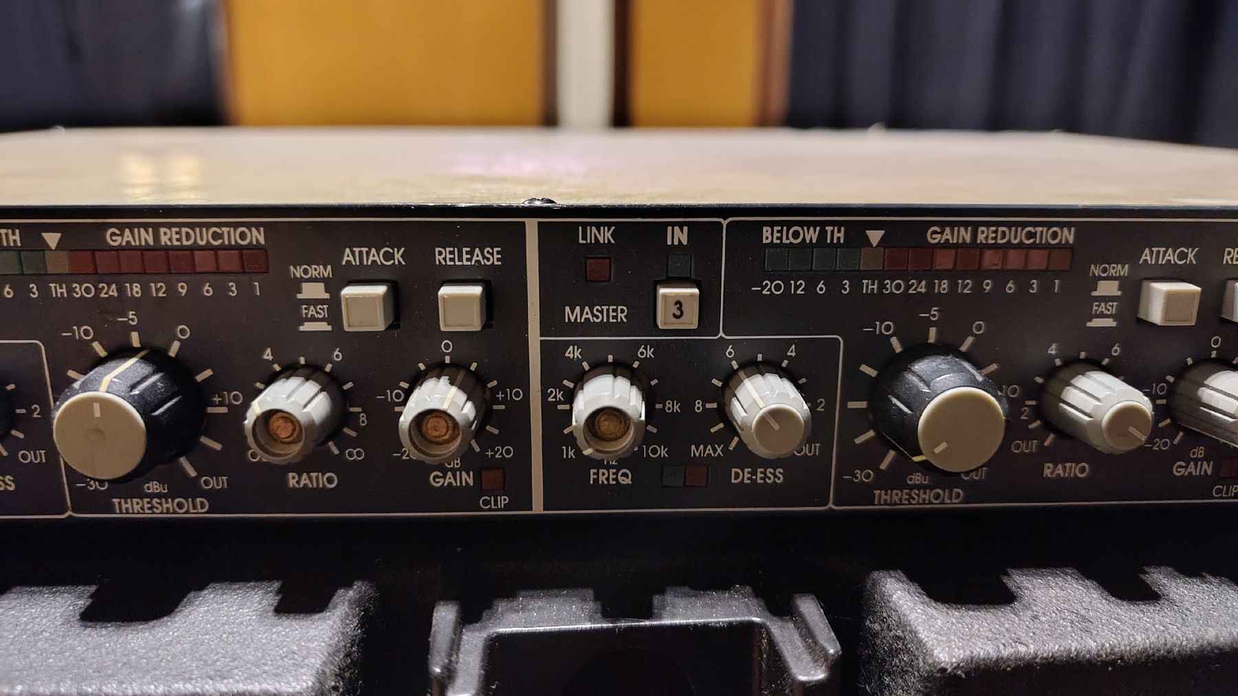 Equalizer: Compressor De-esser 4 Channel BSS DPR-404 – Gebraucht aus Vilars NE von Filomusic 2