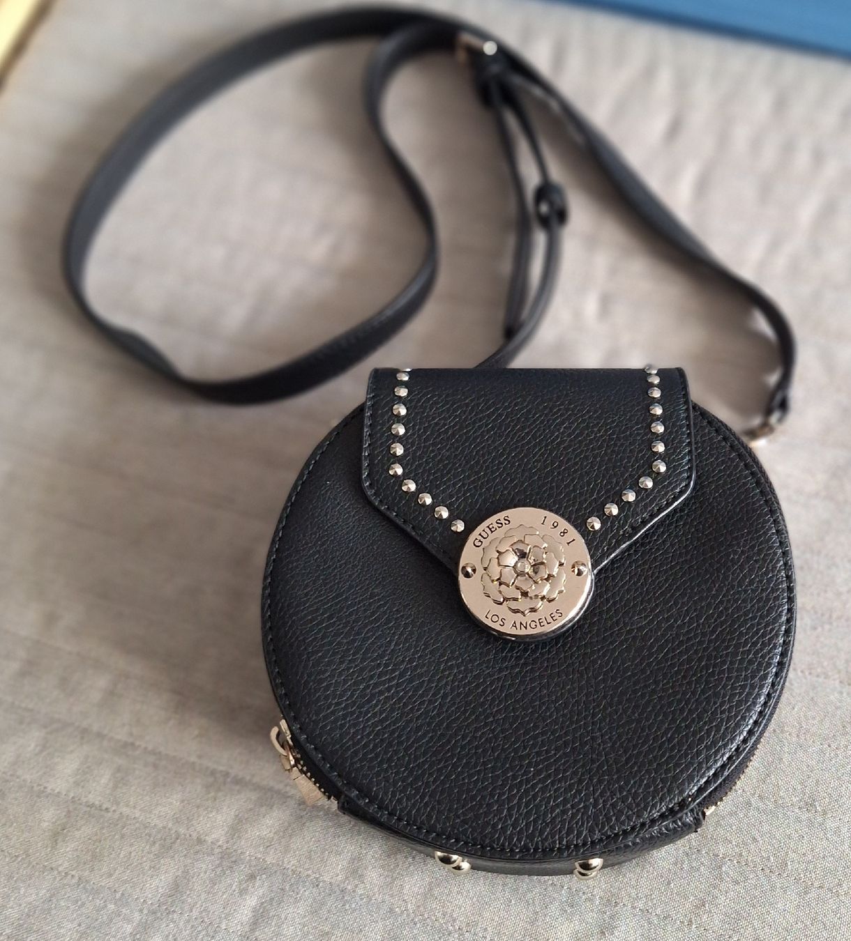 Guess Borse da donna: Guess sac rond noir – Usato da Hölstein venduto da Niki78