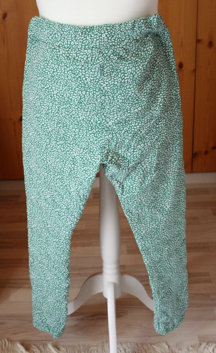Pantalons: Hose grün - weiss Gr. XL – D'occasion à Flüelen par Diversicum-Curvy 3