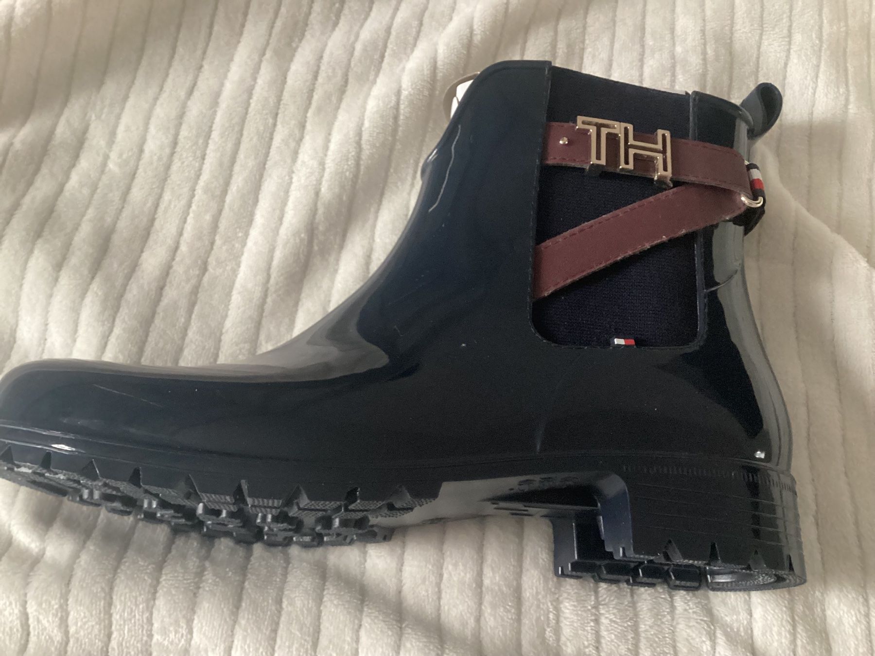 Tommy Hilfiger Scarpe da donna: Original Tommy Hilfiger Gummistiefel Stiefel – Nuovo (secondo la descrizione) da Flüelen venduto da ne08