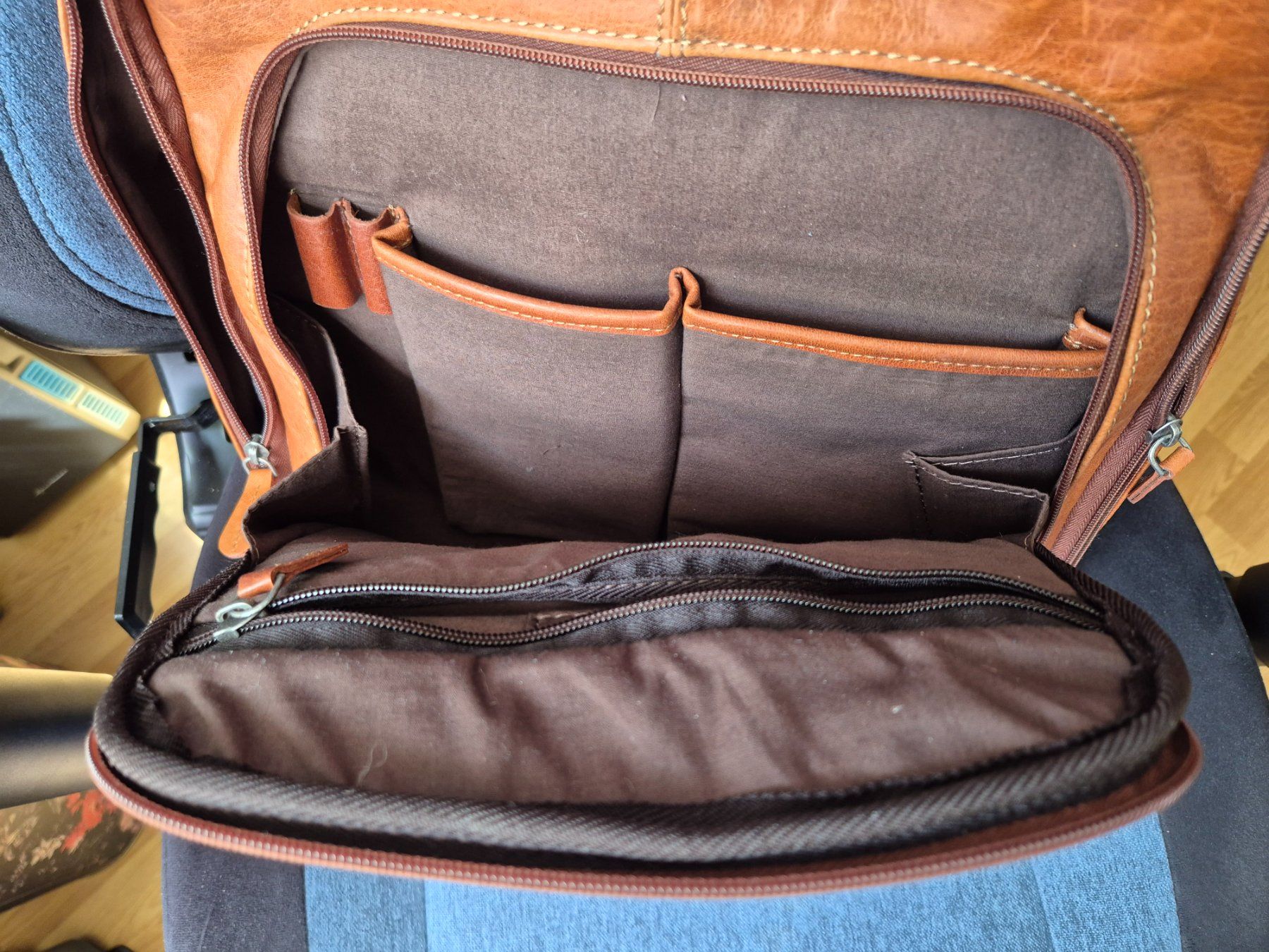Zaini: Gusti Leder Rucksack "Niki" – Usato da Oftringen venduto da Kopf2235 2