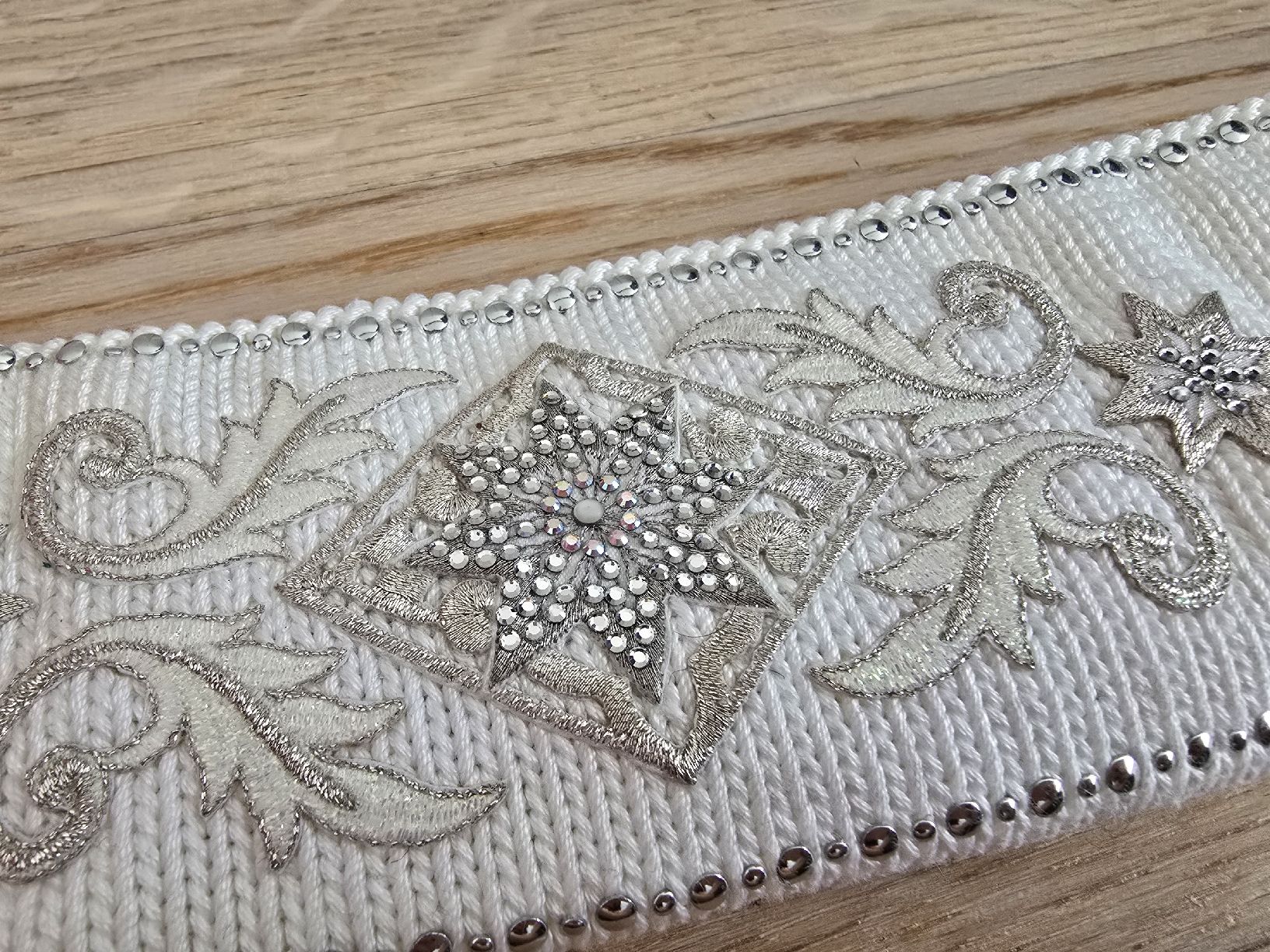 Chapeaux, bonnets & casquettes: Lisa Gröbl Stirnband – Neuf avec emballage d'origine à Rickenbach b. Wil par Beautiful.Things 1
