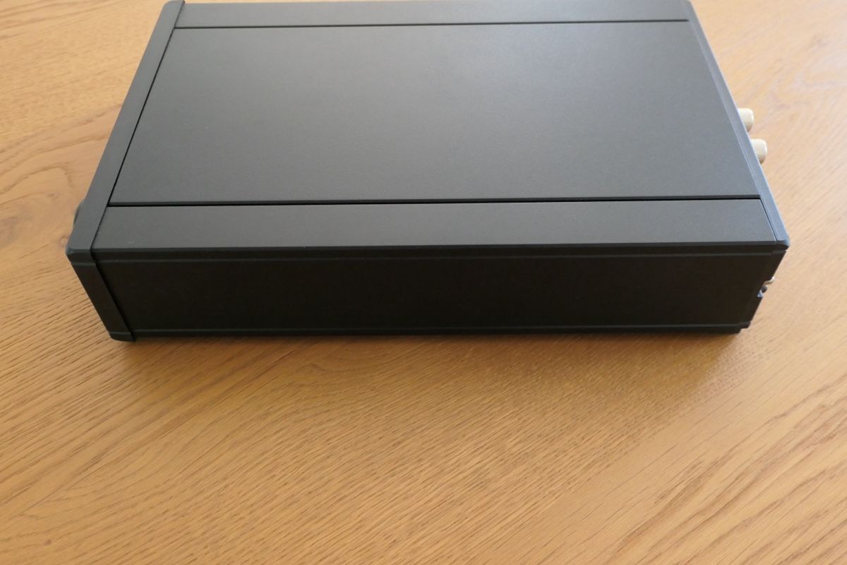 Rega Amplificateurs: REGA IO – D'occasion à Villeneuve VD par jol_rjt6 4