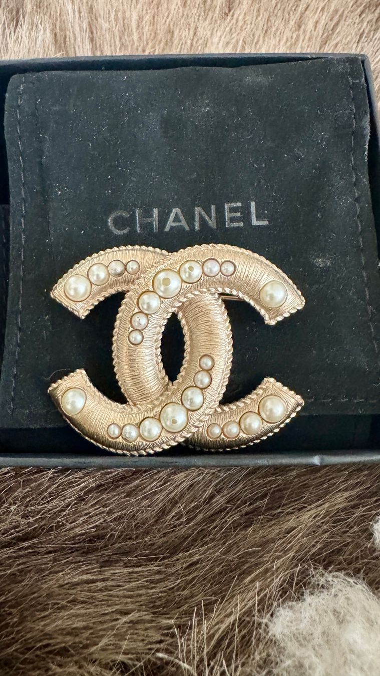 Chanel Spille & Fermagli: CHANEL BROOCH VINTAGE – Usato da Glattbrugg venduto da Mini-mall 4