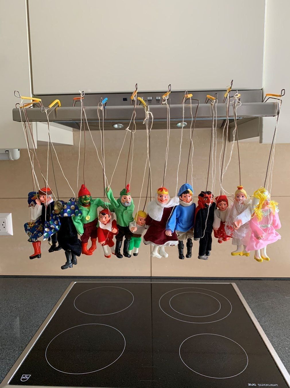 Statuette: Div. Masskottchen 13 Stück – Nuovo (secondo la descrizione) da Zürich venduto da Nutla